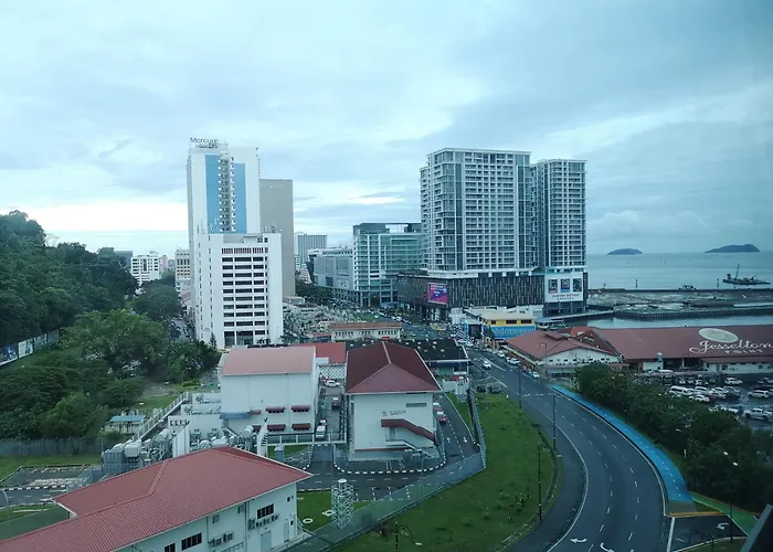 High Floor City View With Jesselton Quay Near Suria Sabah & Jesselton Point