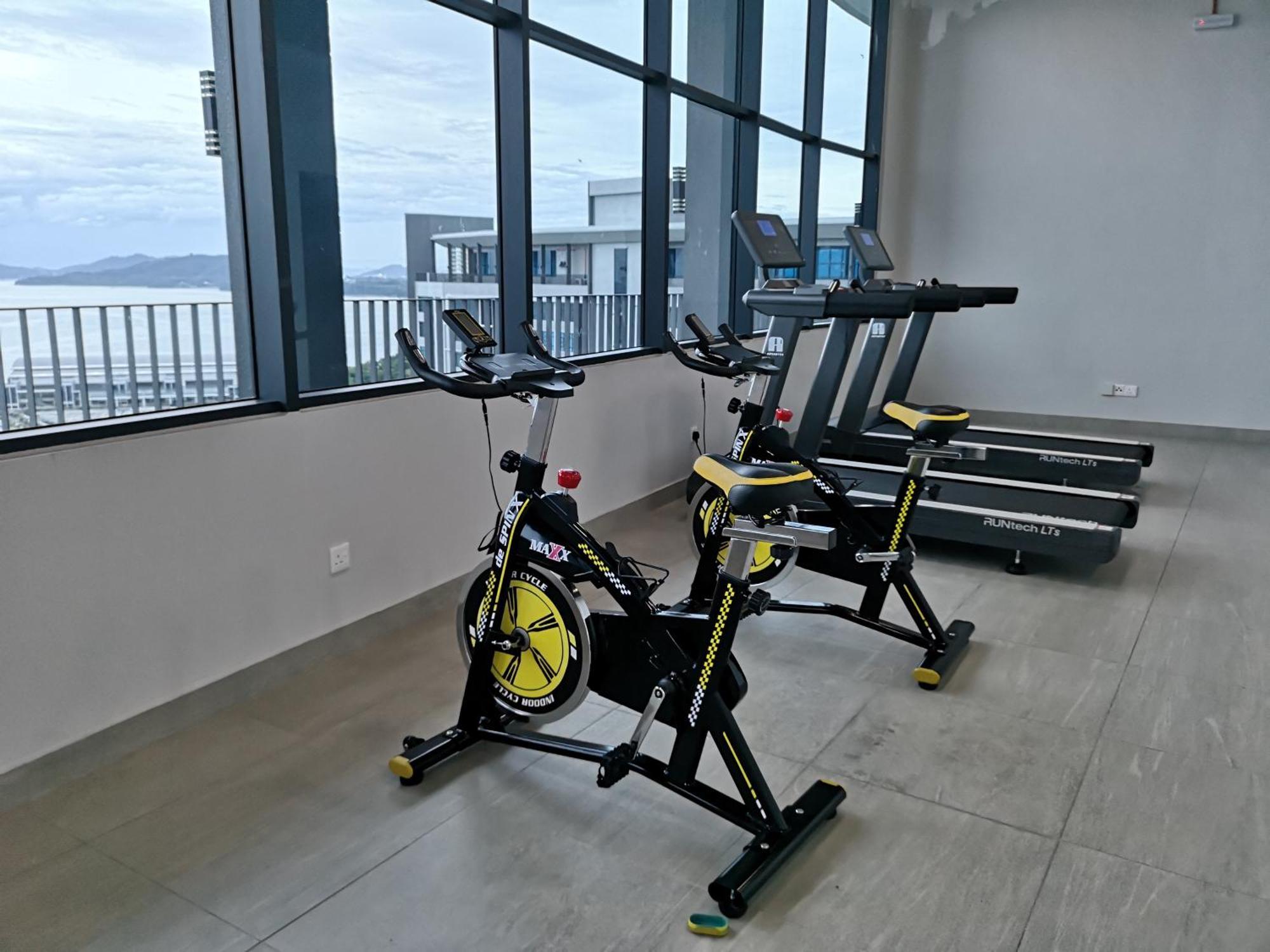 High Floor View With Jesselton Quay Near Suria Sabah & Jesselton Point * Kota Kinabalu