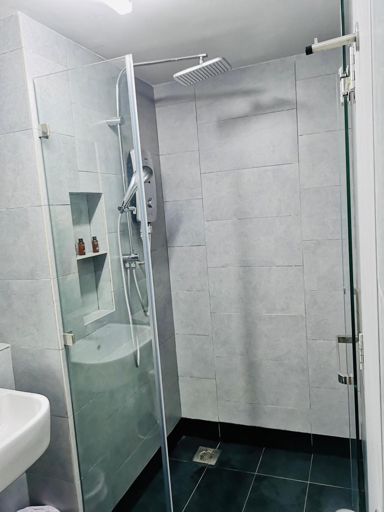 High Floor View With Jesselton Quay Near Suria Sabah & Jesselton Point Apartment Kota Kinabalu