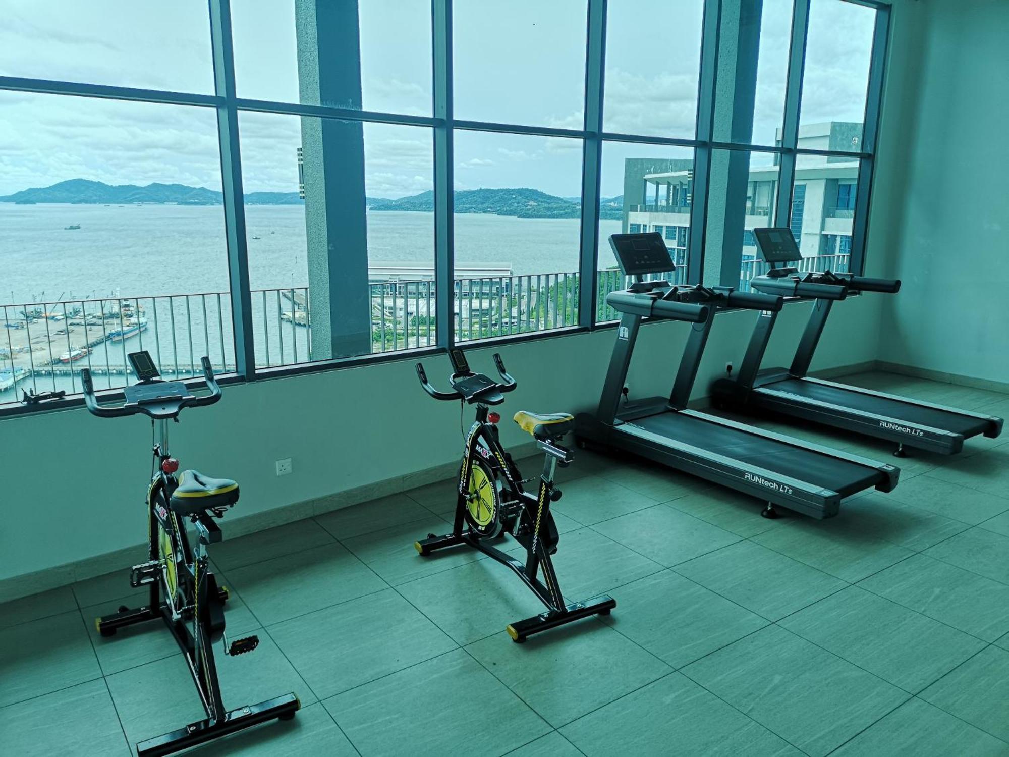 Apartment High Floor View With Jesselton Quay Near Suria Sabah & Jesselton Point Kota Kinabalu