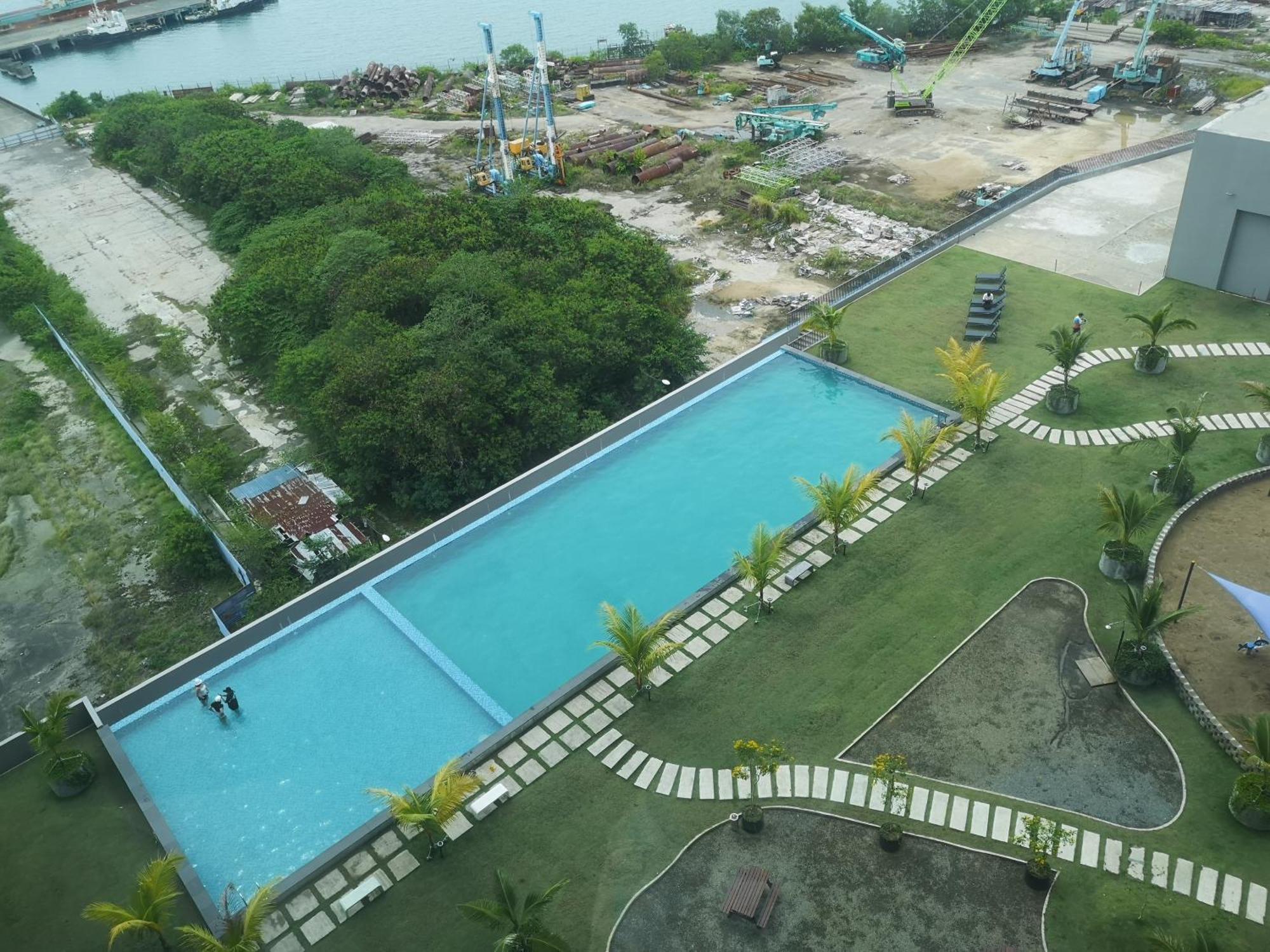High Floor View With Jesselton Quay Near Suria Sabah & Jesselton Point Apartment *